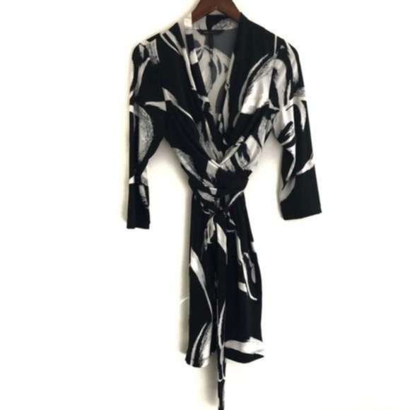 BCBGMaxAzria Black and White Mini Dress - Picture 2 of 8